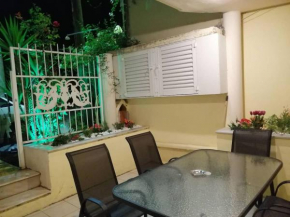 HARA'S HOUSES, Flogita